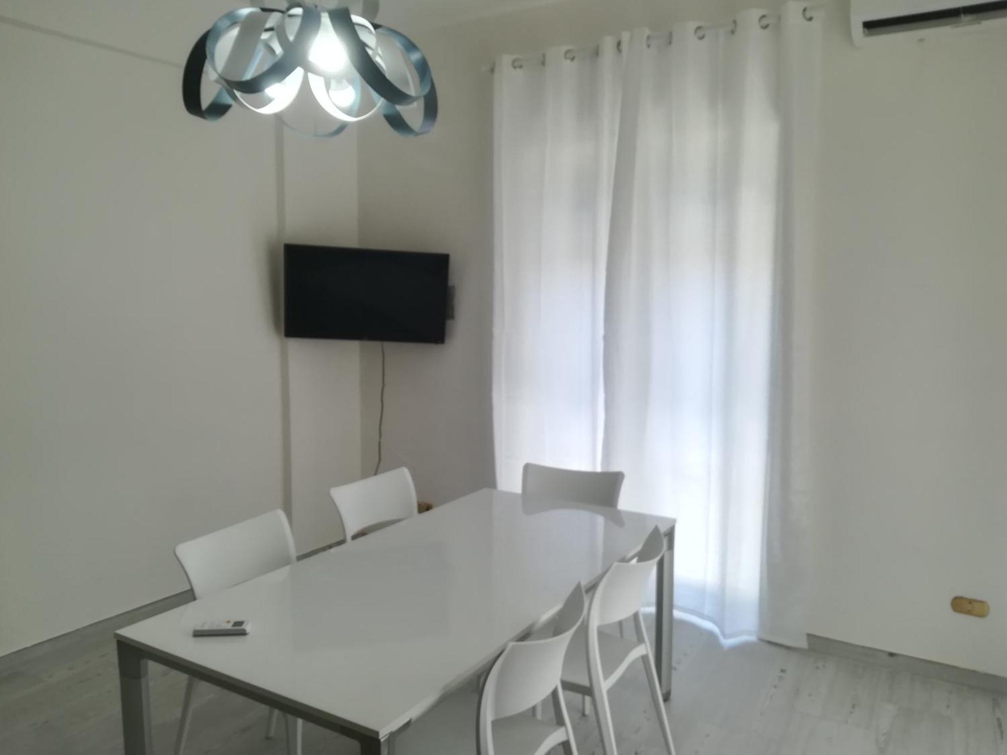 Home Mazzei Piazza Bilotti Козенца Номер фото